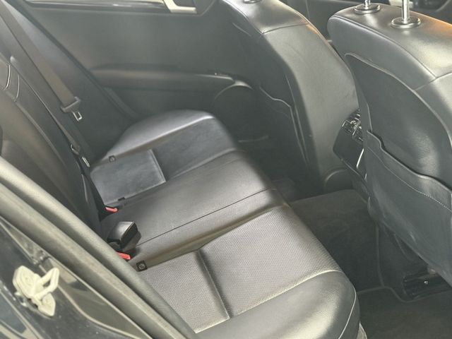 M-BENZ賓士 C200  第7張相片