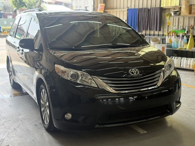 TOYOTA豐田 SIENNA  第6張相片