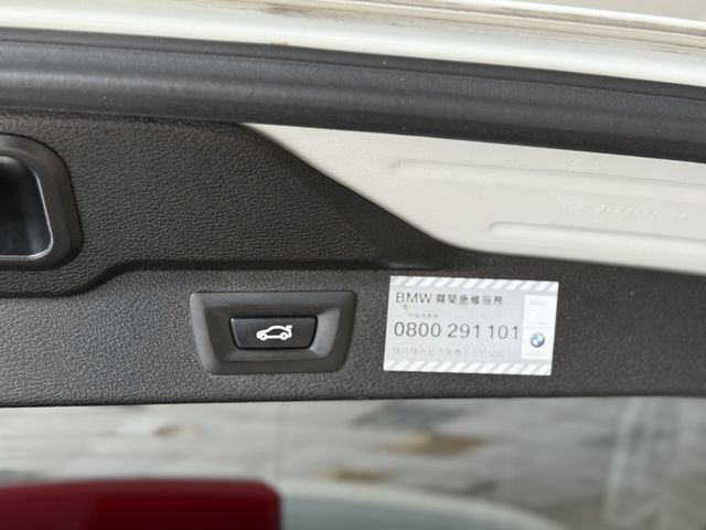 BMW寶馬 X5 XDRIVE25D  第11張相片