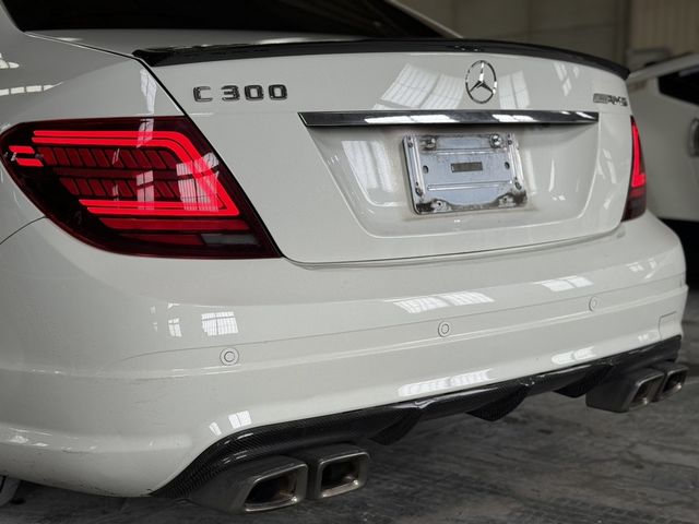 M-BENZ賓士 C300  第13張相片