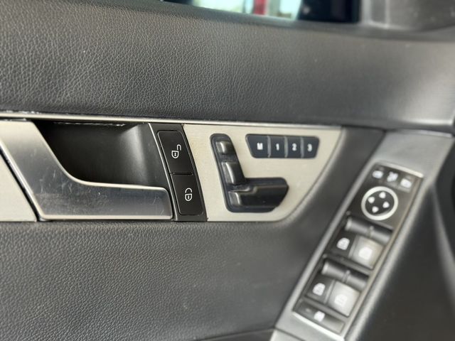 M-BENZ賓士 C250  第12張相片