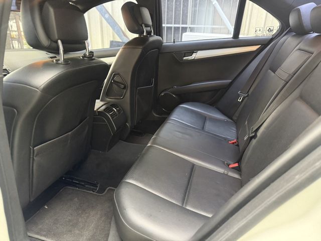 M-BENZ賓士 C300  第5張相片