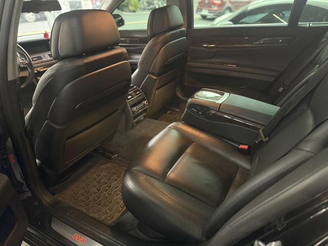 BMW寶馬 740LI  第6張相片