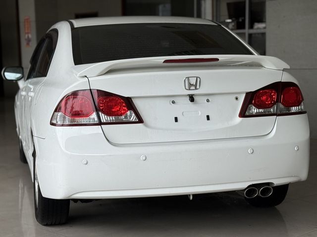 HONDA本田 CIVIC  第2張相片