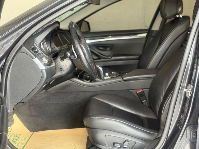BMW寶馬 523I  第5張相片