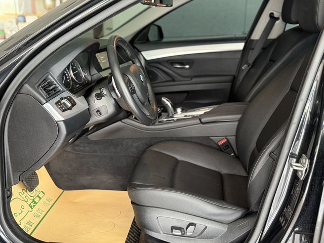 BMW寶馬 520I TOURING  第5張相片