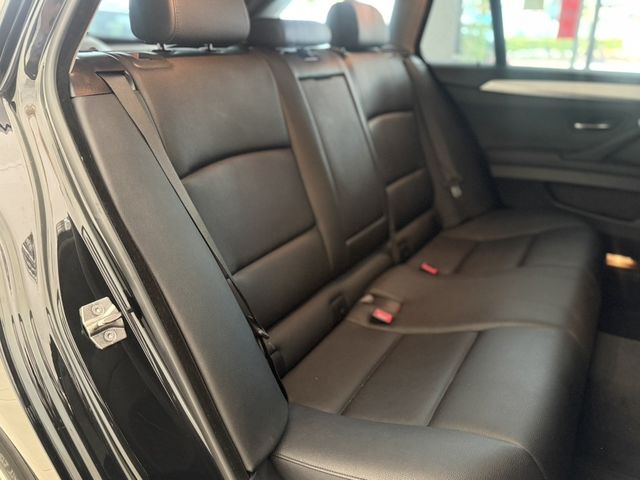 BMW寶馬 520I TOURING  第7張相片
