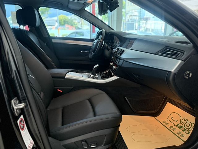 BMW寶馬 520I TOURING  第8張相片