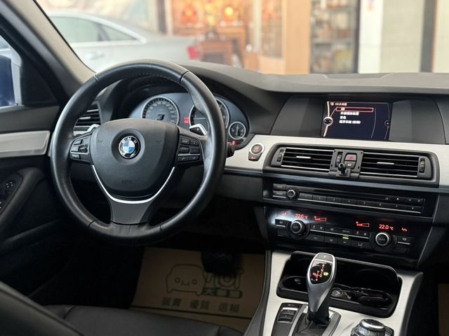 BMW寶馬 520I TOURING  第10張相片