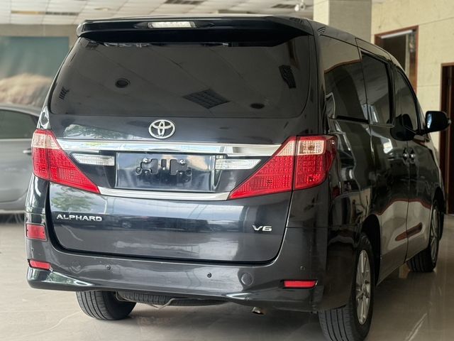 TOYOTA豐田 ALPHARD  第4張相片