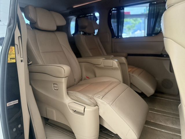TOYOTA豐田 ALPHARD  第7張相片