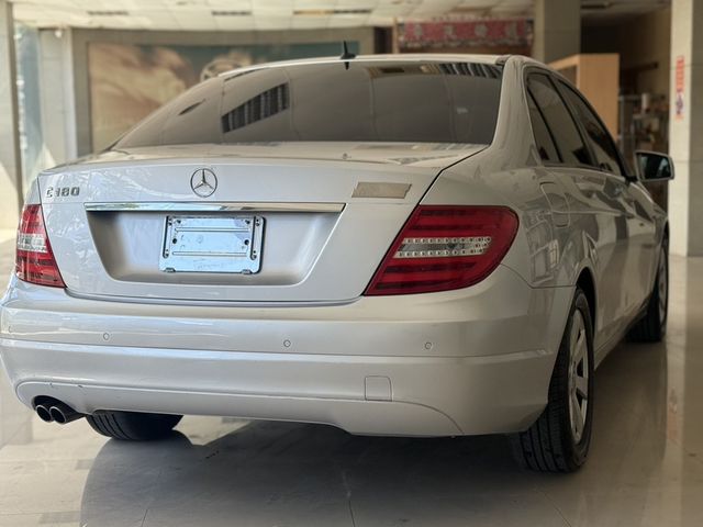 M-BENZ賓士 C180  第4張相片