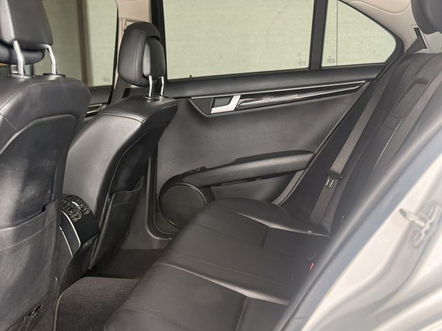 M-BENZ賓士 C180  第6張相片