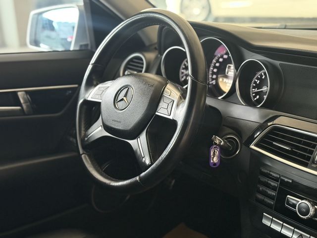 M-BENZ賓士 C180  第9張相片