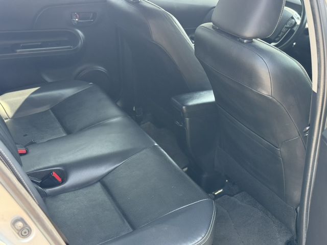 TOYOTA豐田 PRIUS C  第7張相片