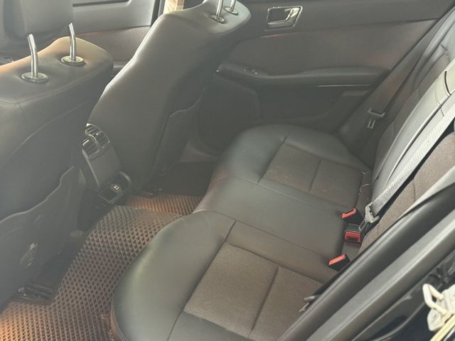 M-BENZ賓士 E300  第6張相片