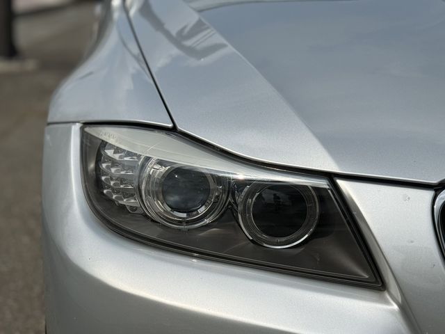 BMW寶馬 320I LCI  第6張相片