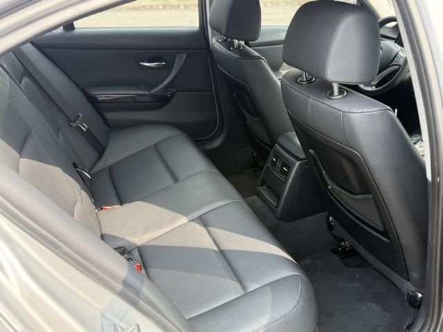 BMW寶馬 320I LCI  第9張相片