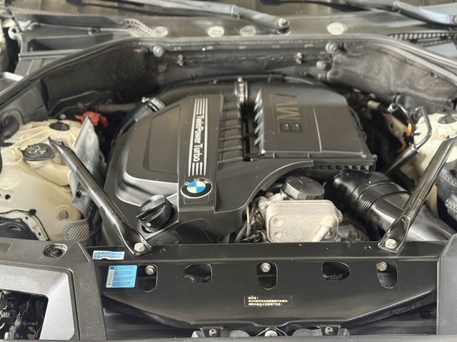 BMW寶馬 535I GT  第10張相片