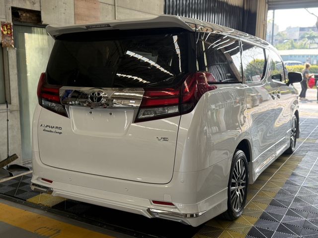 TOYOTA豐田 ALPHARD  第4張相片