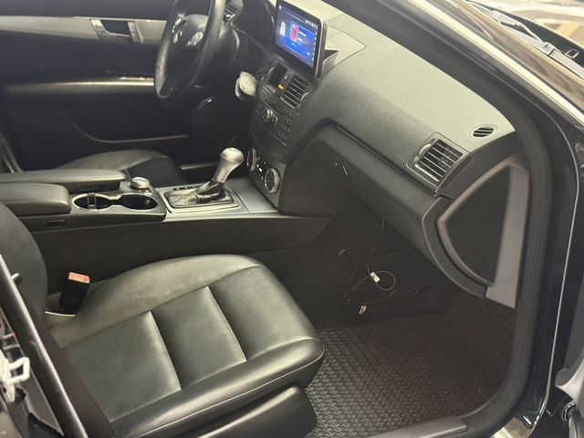 M-BENZ賓士 C300  第8張相片