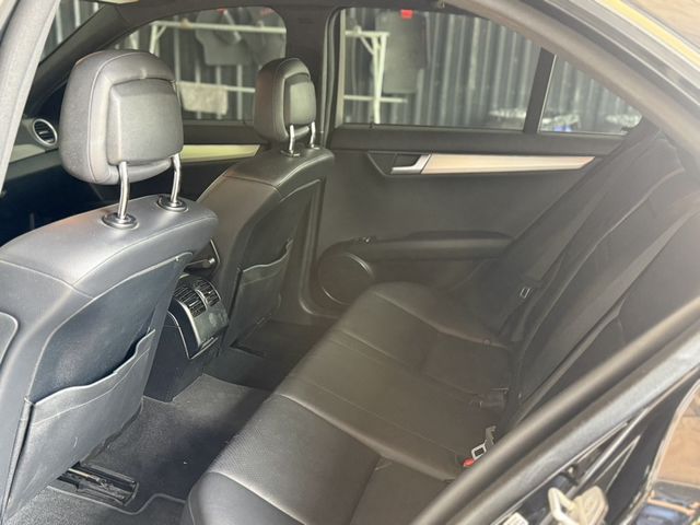 M-BENZ賓士 C250  第7張相片