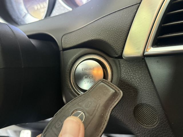 M-BENZ賓士 C250  第10張相片