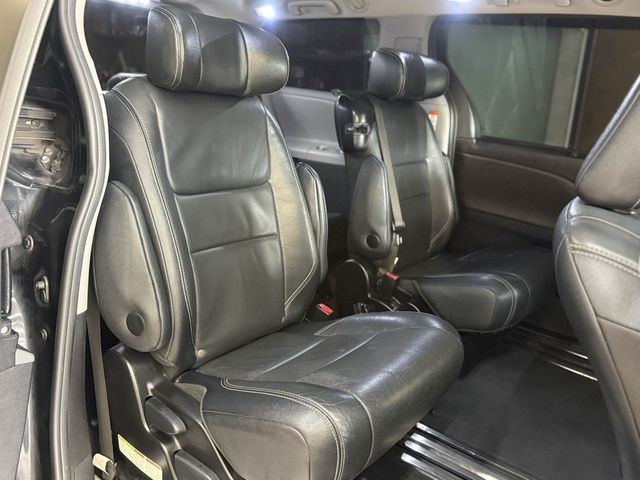 TOYOTA豐田 SIENNA  第11張相片