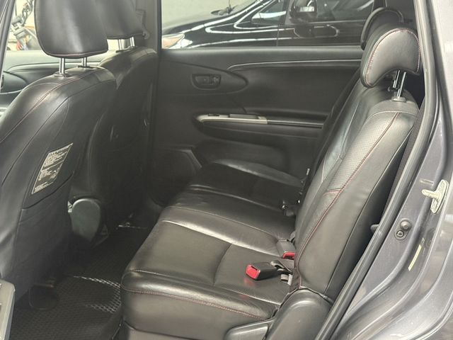 TOYOTA豐田 WISH  第7張相片
