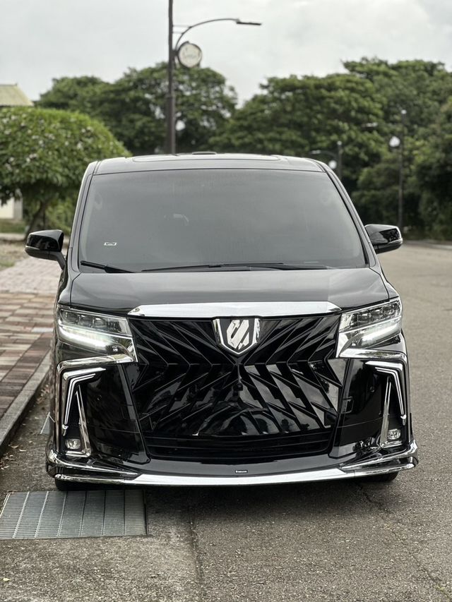 TOYOTA豐田 ALPHARD  第5張相片
