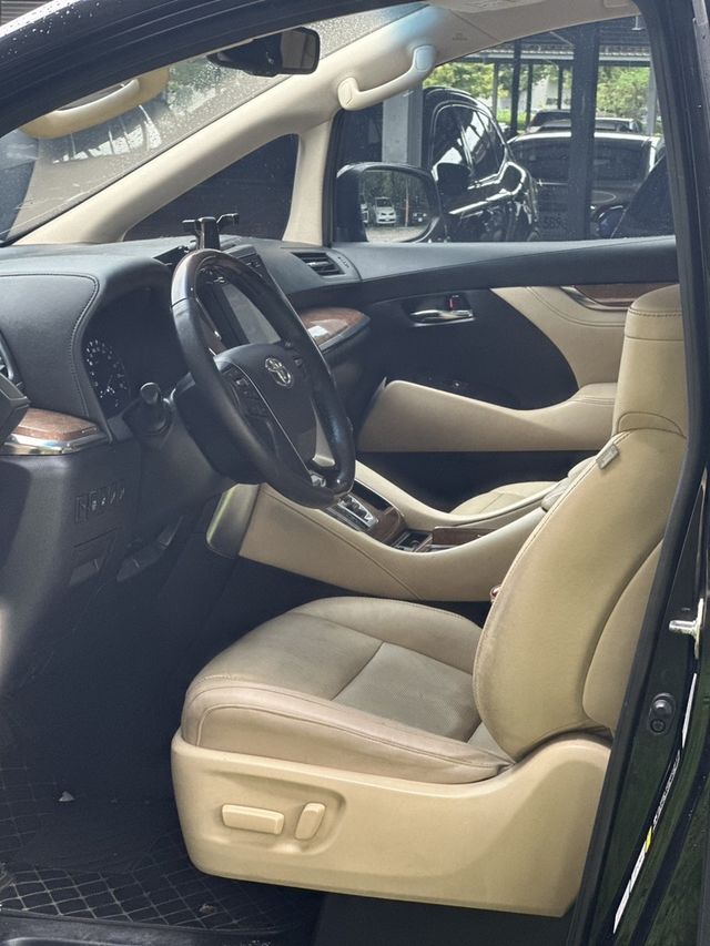 TOYOTA豐田 ALPHARD  第7張相片
