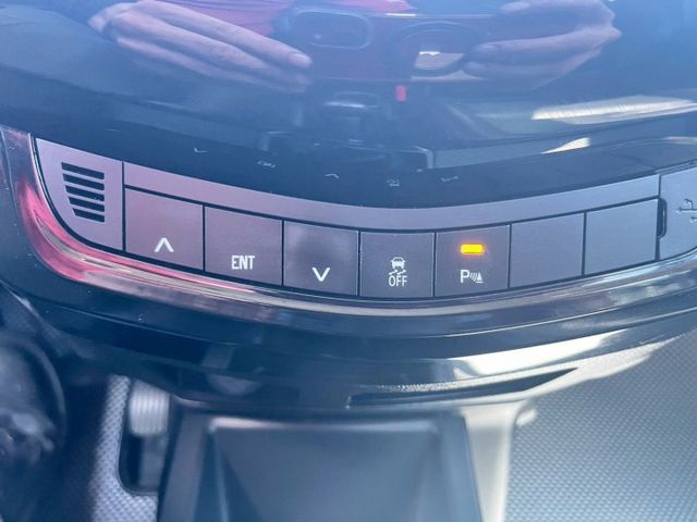純上班代步車 外內裝乾淨完整 山水音響喇叭 電動尾門 免I-KEY  第15張相片