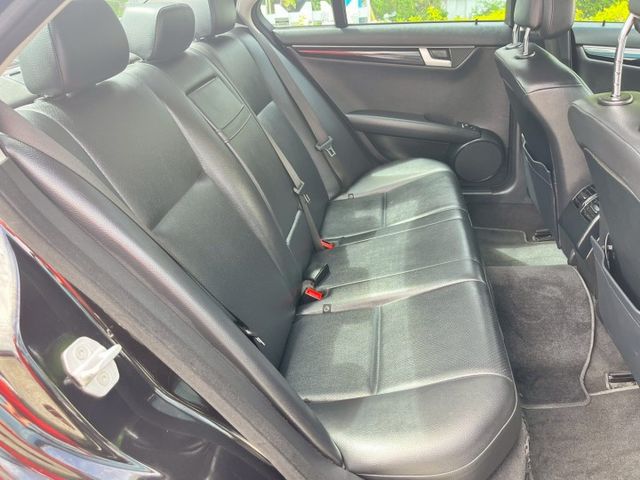 C200總代理 雙前電動記憶椅 雙區恆溫 方控 定速  第11張相片