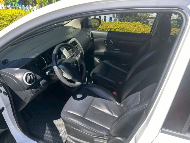 行車皮椅版 省油大空間的都會小休旅  第6張相片