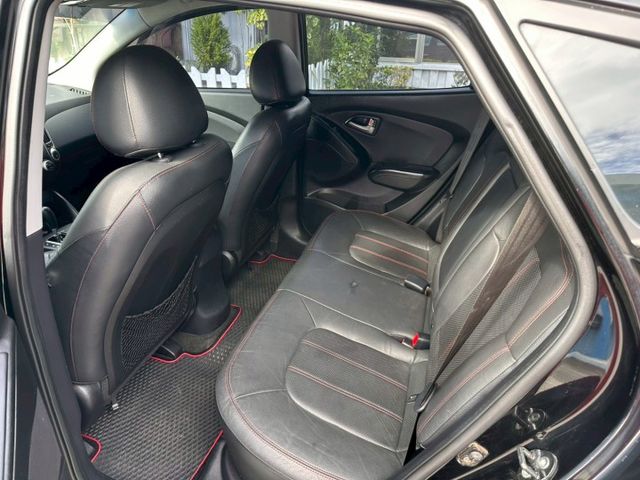 IX35 2.4旗艦型 安卓機 免鑰匙 全景天窗 雙區恆溫 定速 方控 倒車顯影 ISOFIX  第7張相片