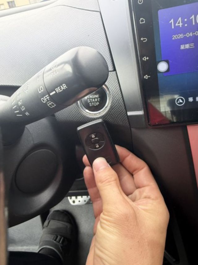 安卓機 倒車顯影 免鑰匙啟動 電折後視鏡  第8張相片