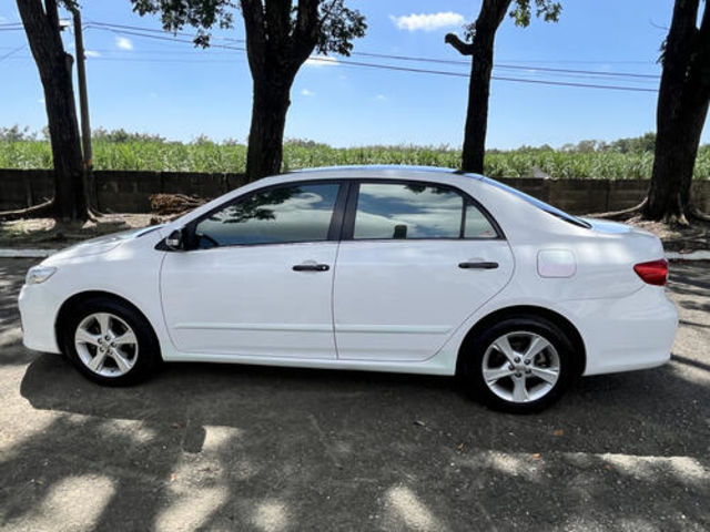 TOYOTA豐田 ALTIS  第9張相片