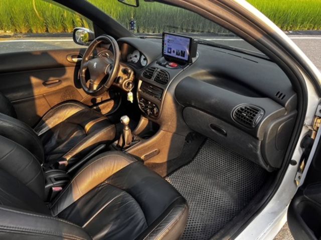 PEUGEOT寶獅 206  第12張相片