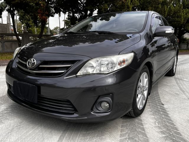 TOYOTA豐田 ALTIS  第1張相片