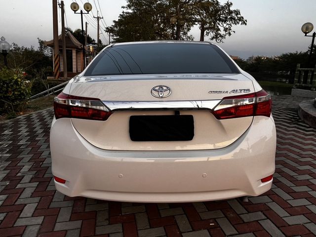 TOYOTA豐田 ALTIS  第6張相片