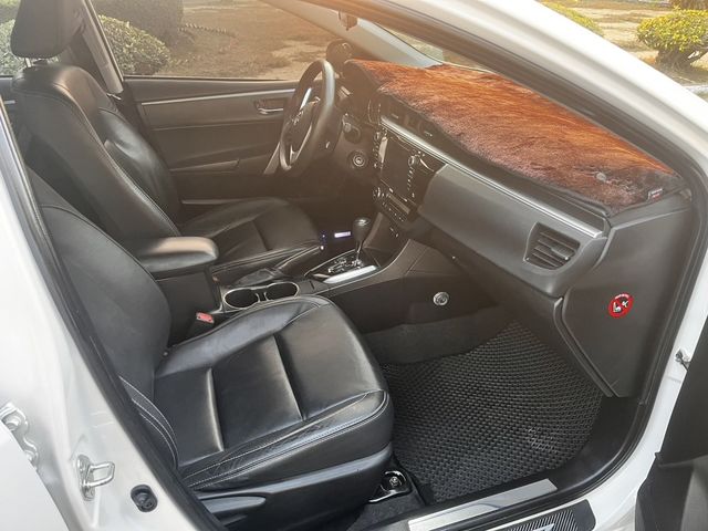 TOYOTA豐田 ALTIS  第17張相片