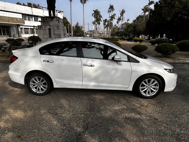 HONDA本田 CIVIC  第7張相片