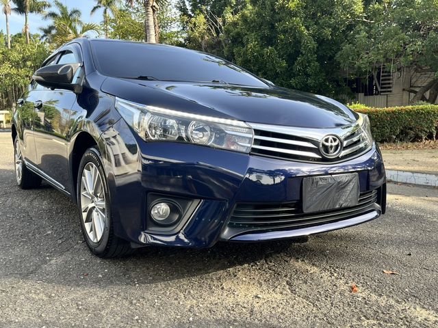 TOYOTA豐田 ALTIS  第3張相片