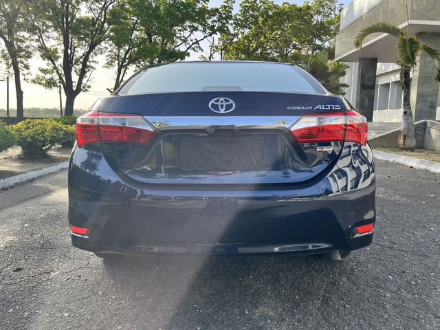 TOYOTA豐田 ALTIS  第6張相片