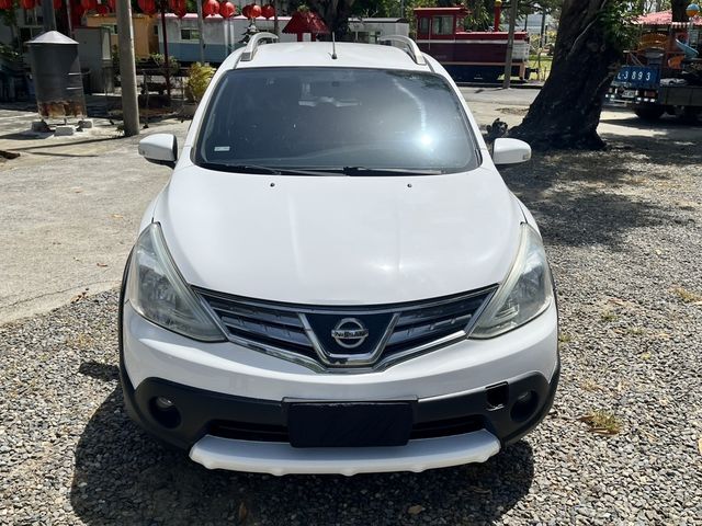 NISSAN日產 LIVINA  第2張相片