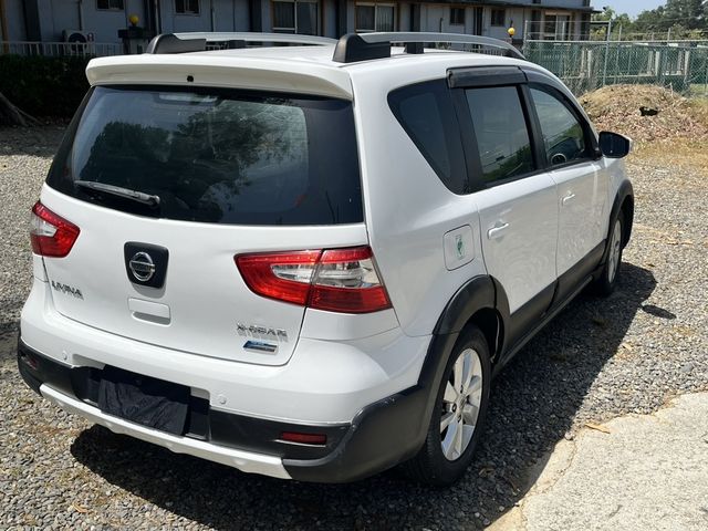 NISSAN日產 LIVINA  第5張相片