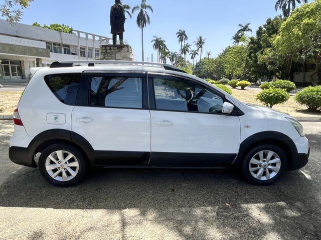 NISSAN日產 LIVINA  第8張相片