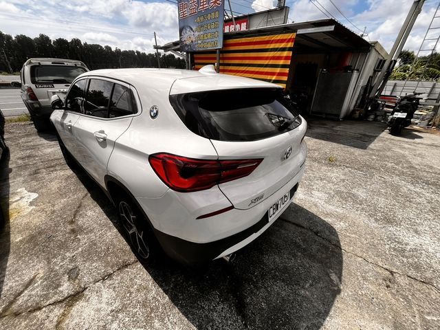 BMW寶馬 X2  第7張相片