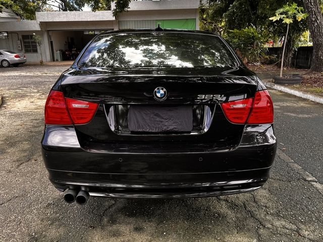 BMW寶馬 323I  第6張相片