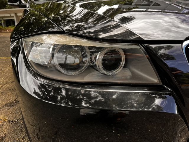 BMW寶馬 323I  第9張相片